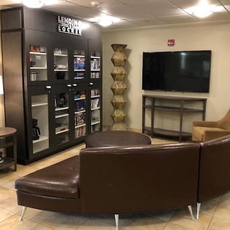 Candlewood Suites Fort Wayne - Nw By Ihg Exterior foto