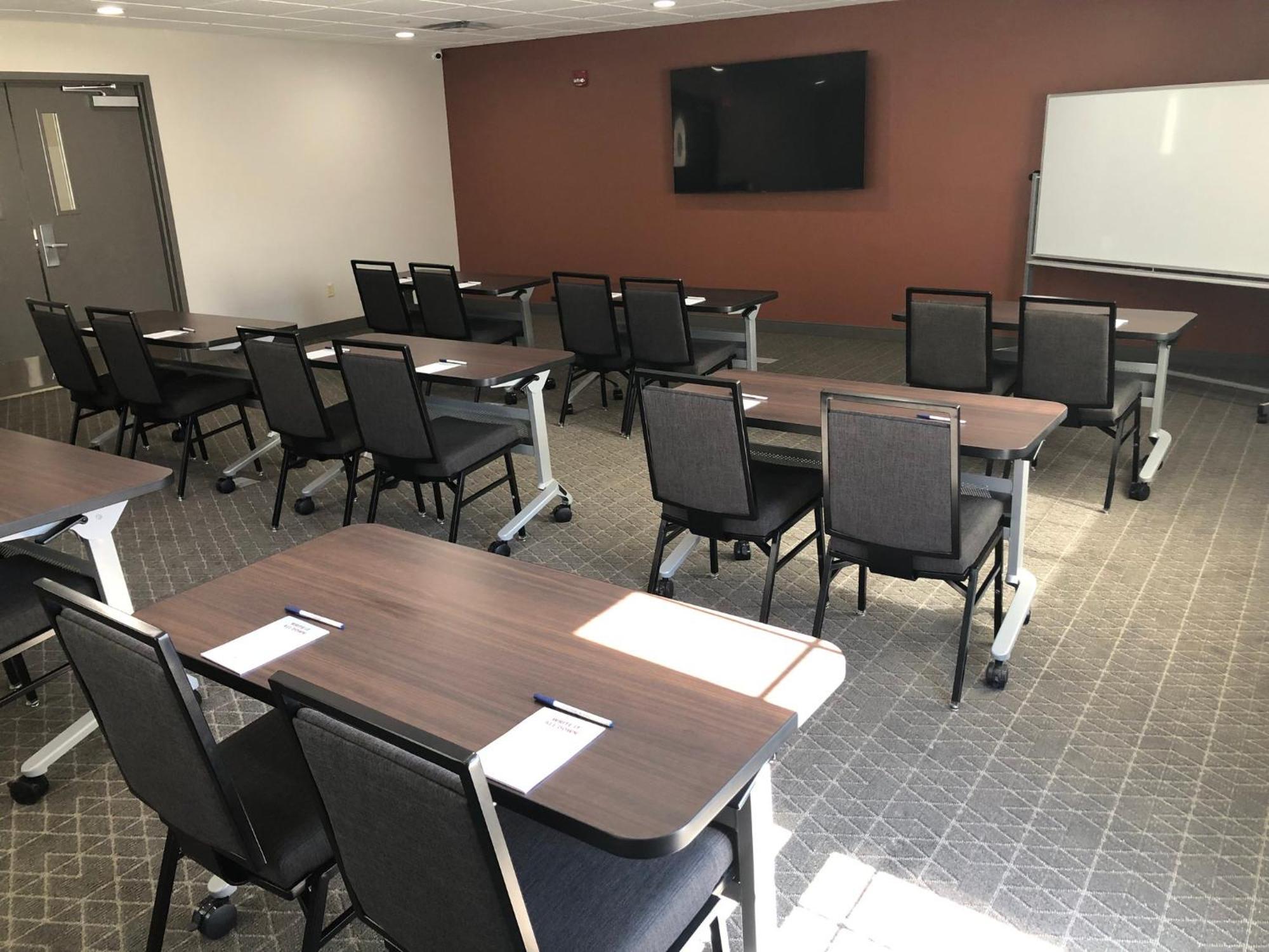 Candlewood Suites Fort Wayne - Nw By Ihg Exterior foto