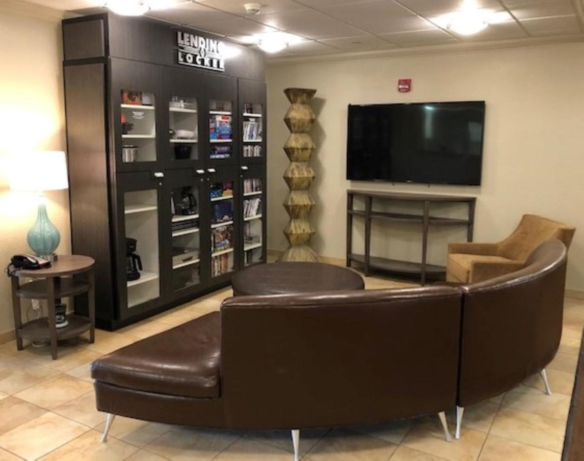 Candlewood Suites Fort Wayne - Nw By Ihg Exterior foto