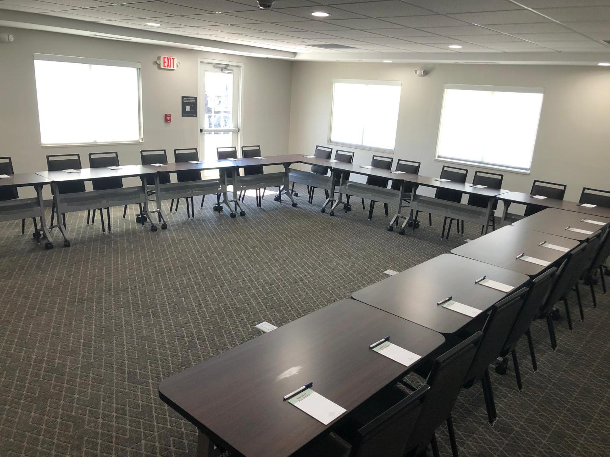 Candlewood Suites Fort Wayne - Nw By Ihg Exterior foto