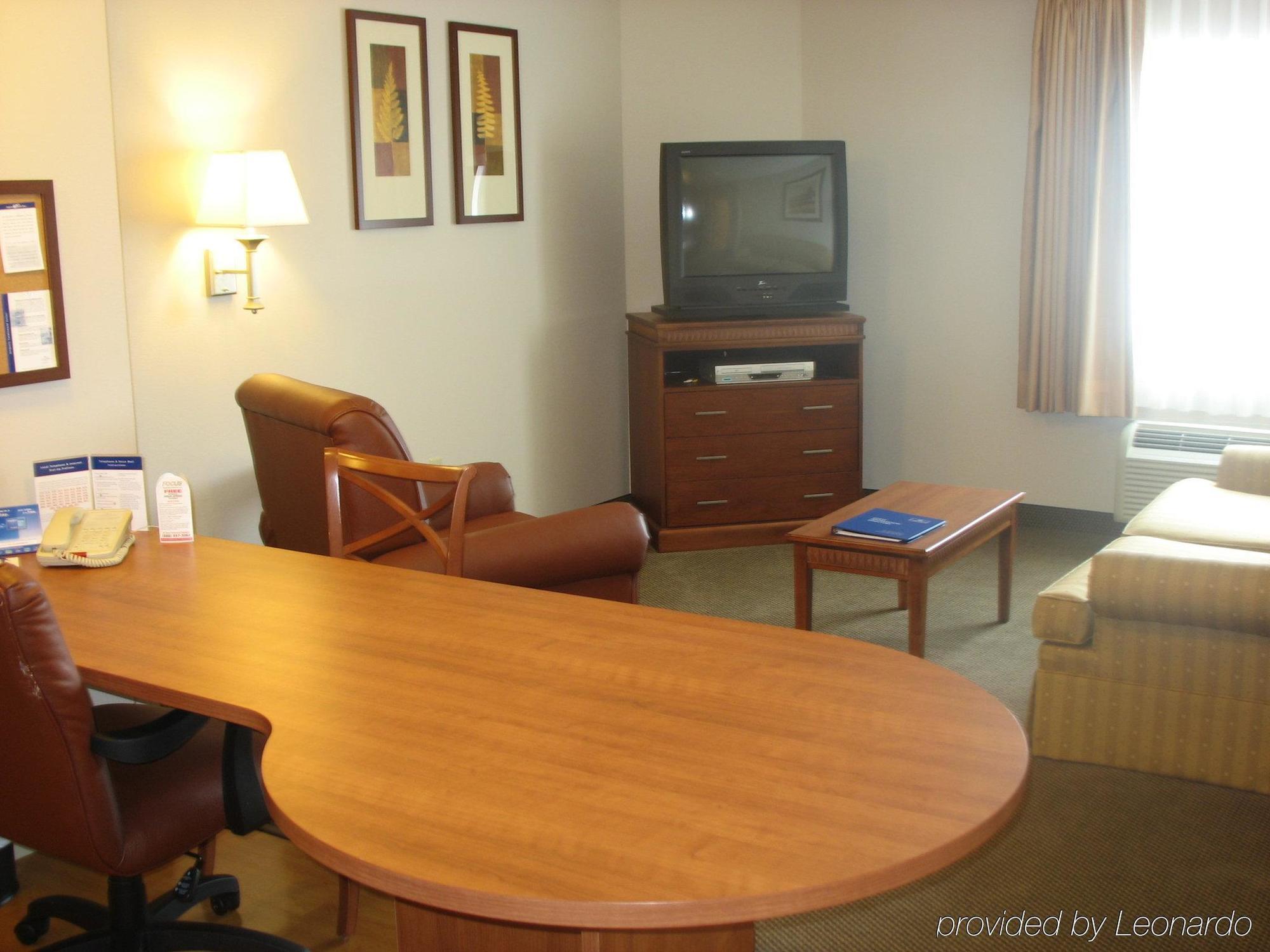 Candlewood Suites Fort Wayne - Nw By Ihg Habitación foto